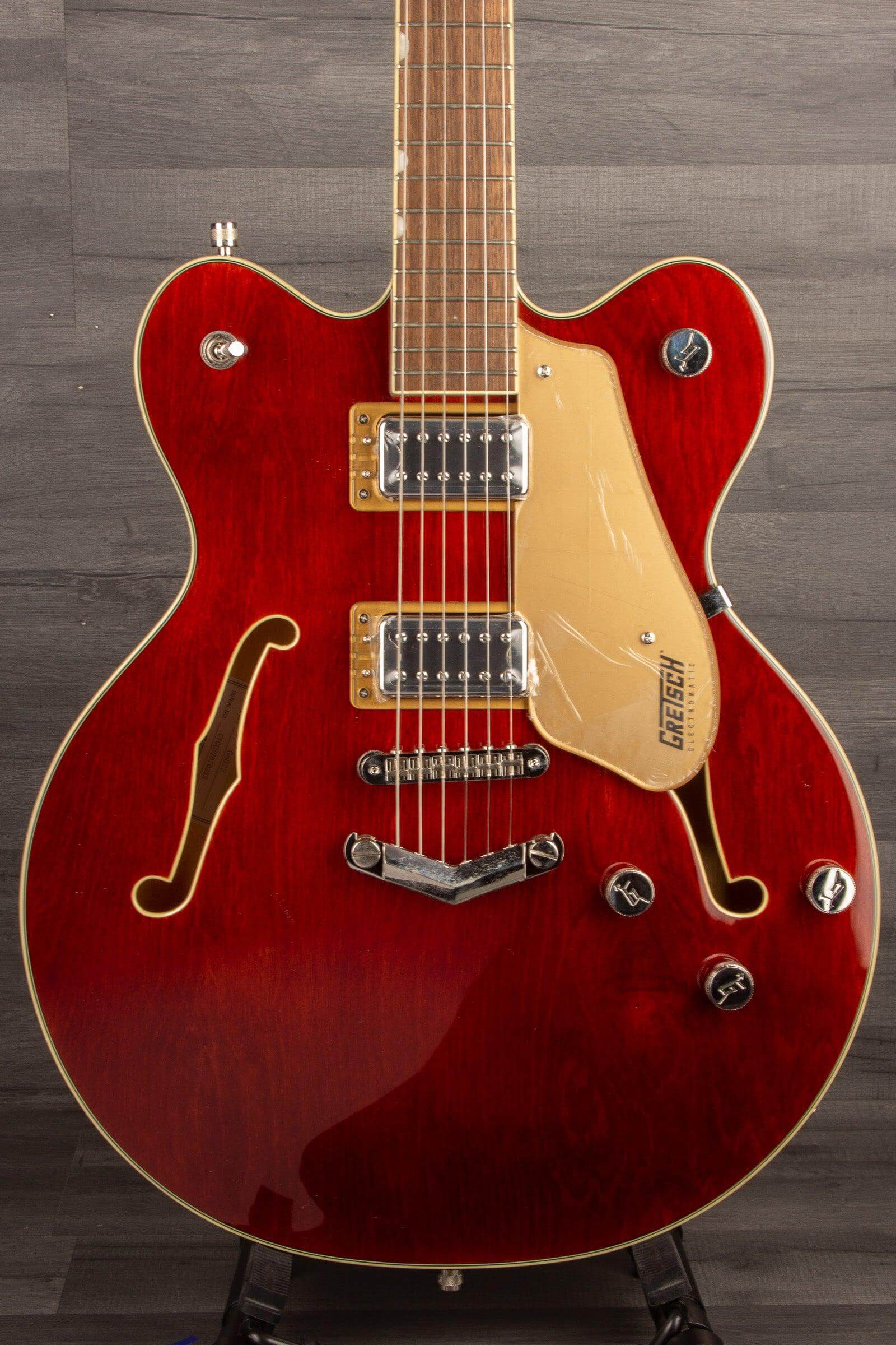 Gretsch G5622 Electromatic® Center Block Electric Guitar - Double Cutaway, Walnut