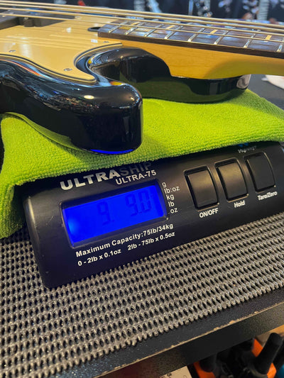 Yamaha BBP34 Pro Series Bass Guitar In Midnight Blue