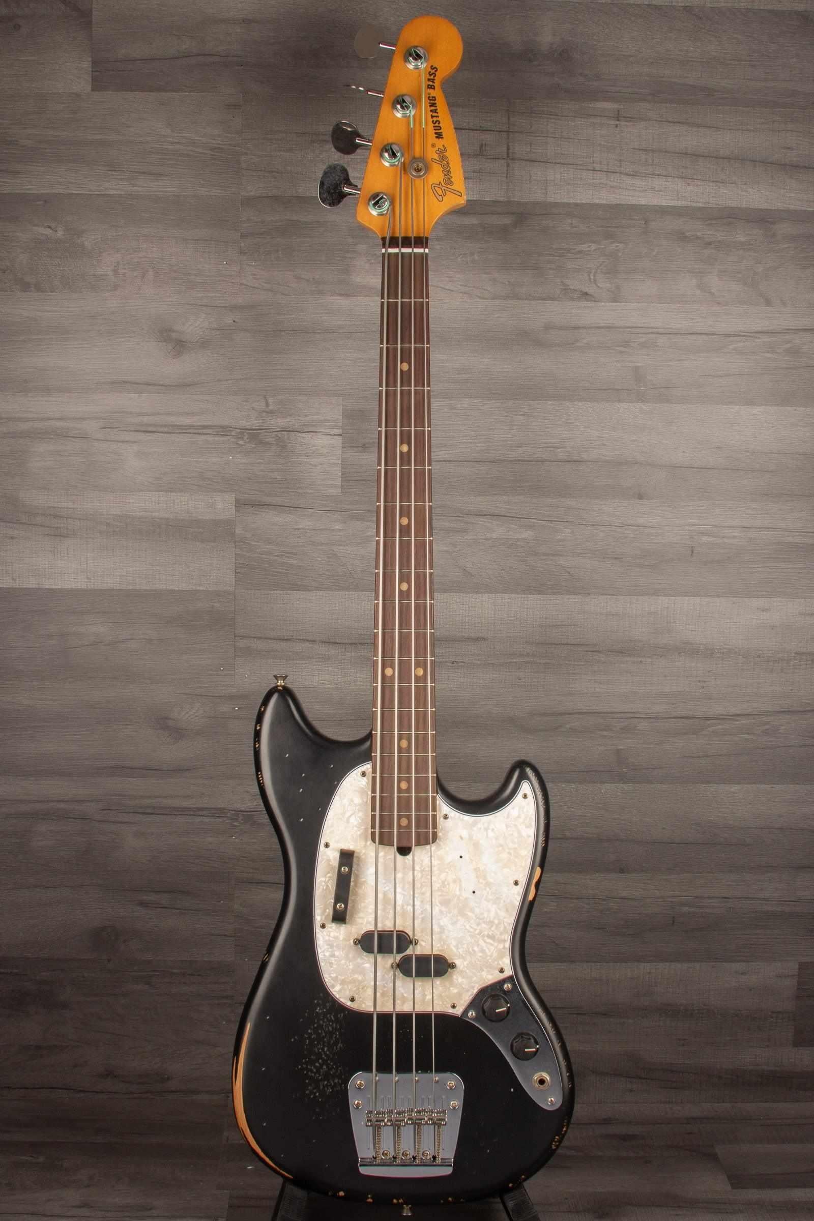 Fender JMJ Signature Roadworn Mustang Bass Guitar - Black
