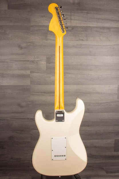 Fender JV Modified '60s Stratocaster®, Maple neck, Olympic White