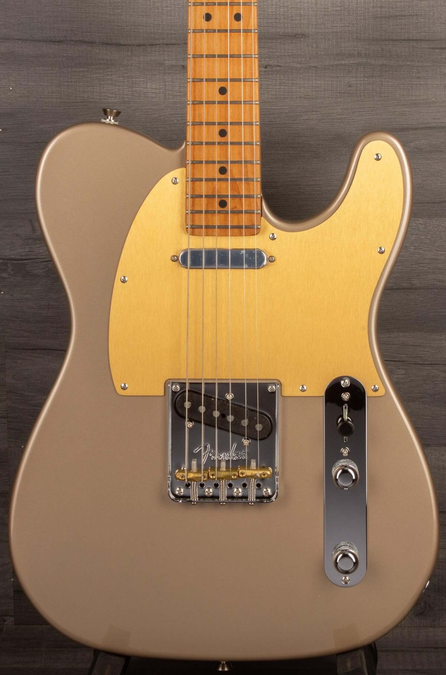 Fender Limited Edition American Professional II Telecaster® Electric Guitar, Roasted Maple Fingerboard - Shoreline Gold