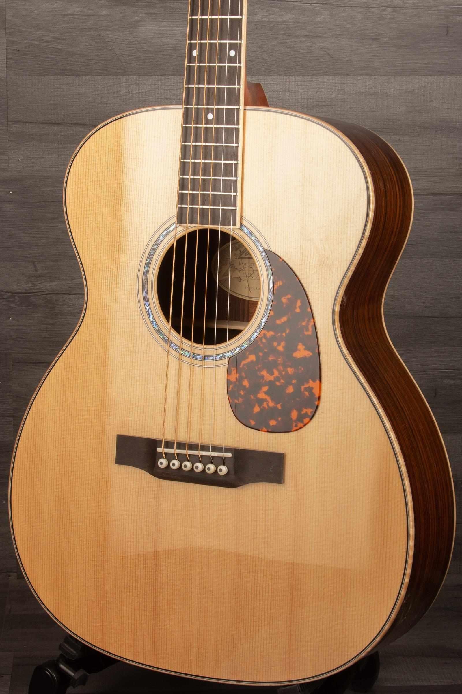 Larrivee OM-09 Rosewood Acoustic Guitar, Natural