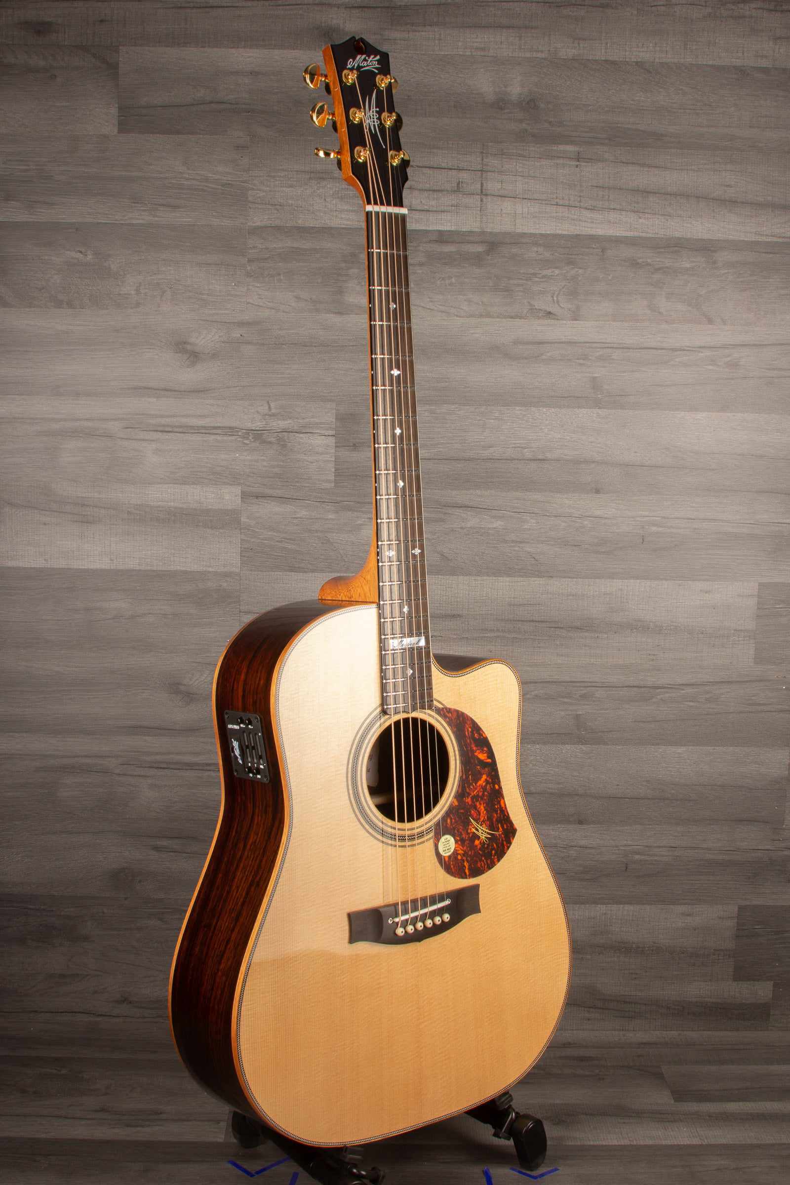 Maton EM100C Messiah - Dreadnought - MusicStreet