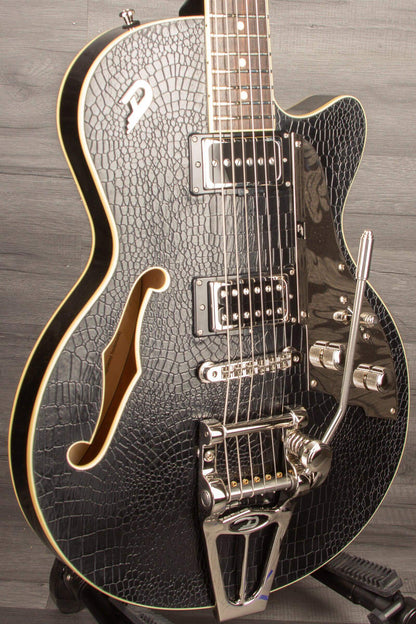 Duesenberg Starplayer TV Outlaw With Hard Case