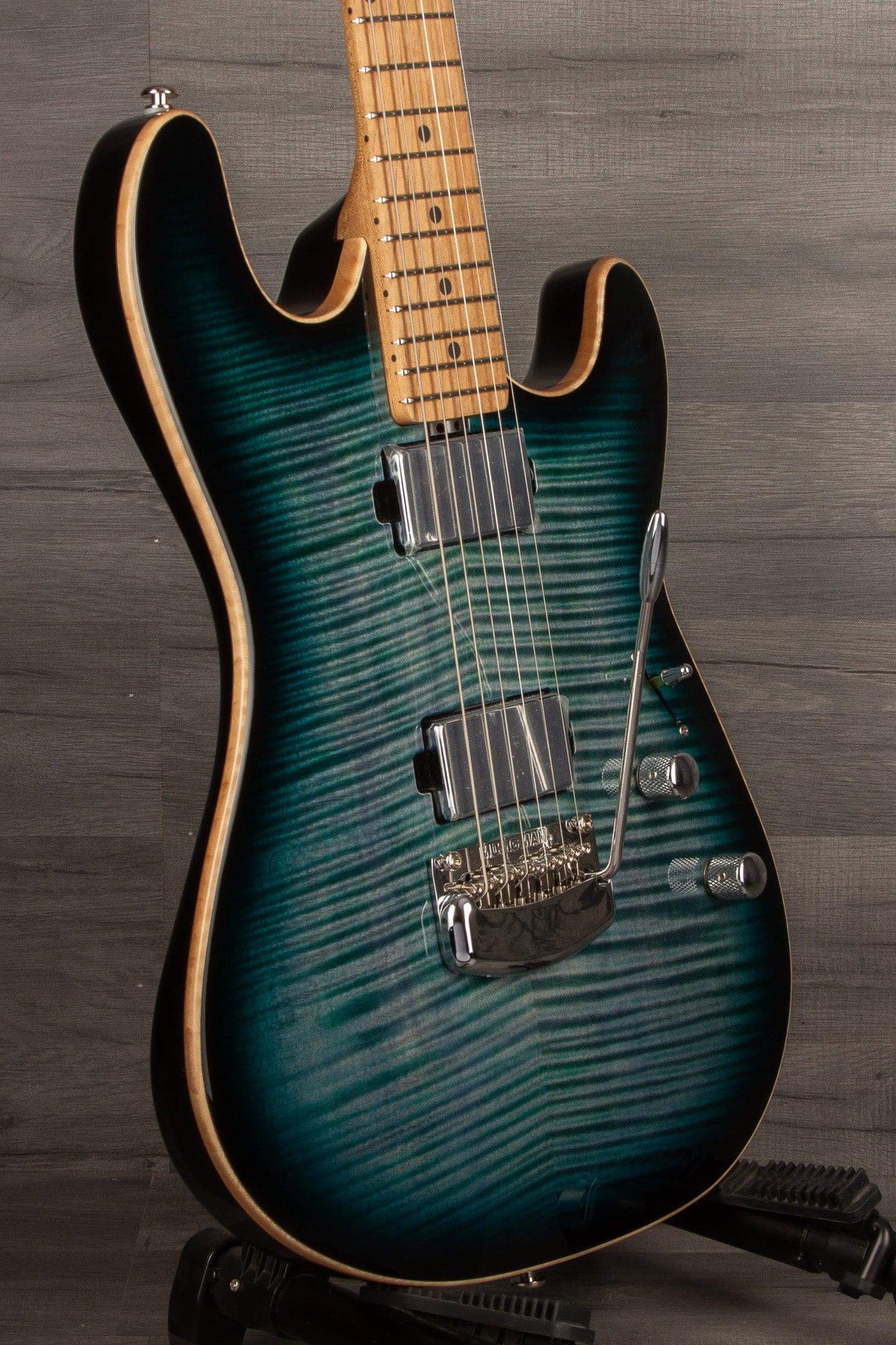 MusicMan Sabre - Yucatan Blue