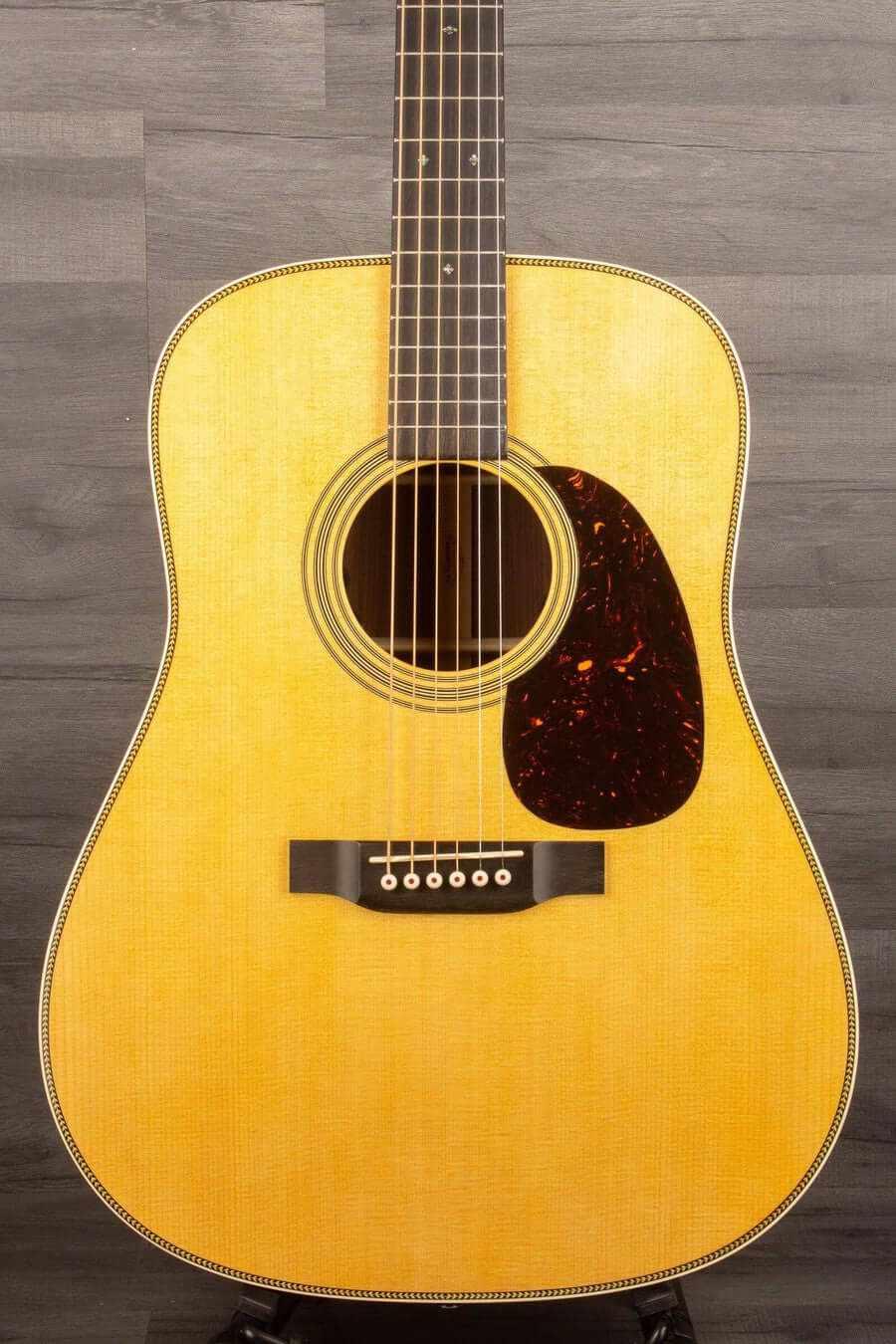 Martin HD-28E Fishman Aura VT Enhanced - Acoustic Guitar