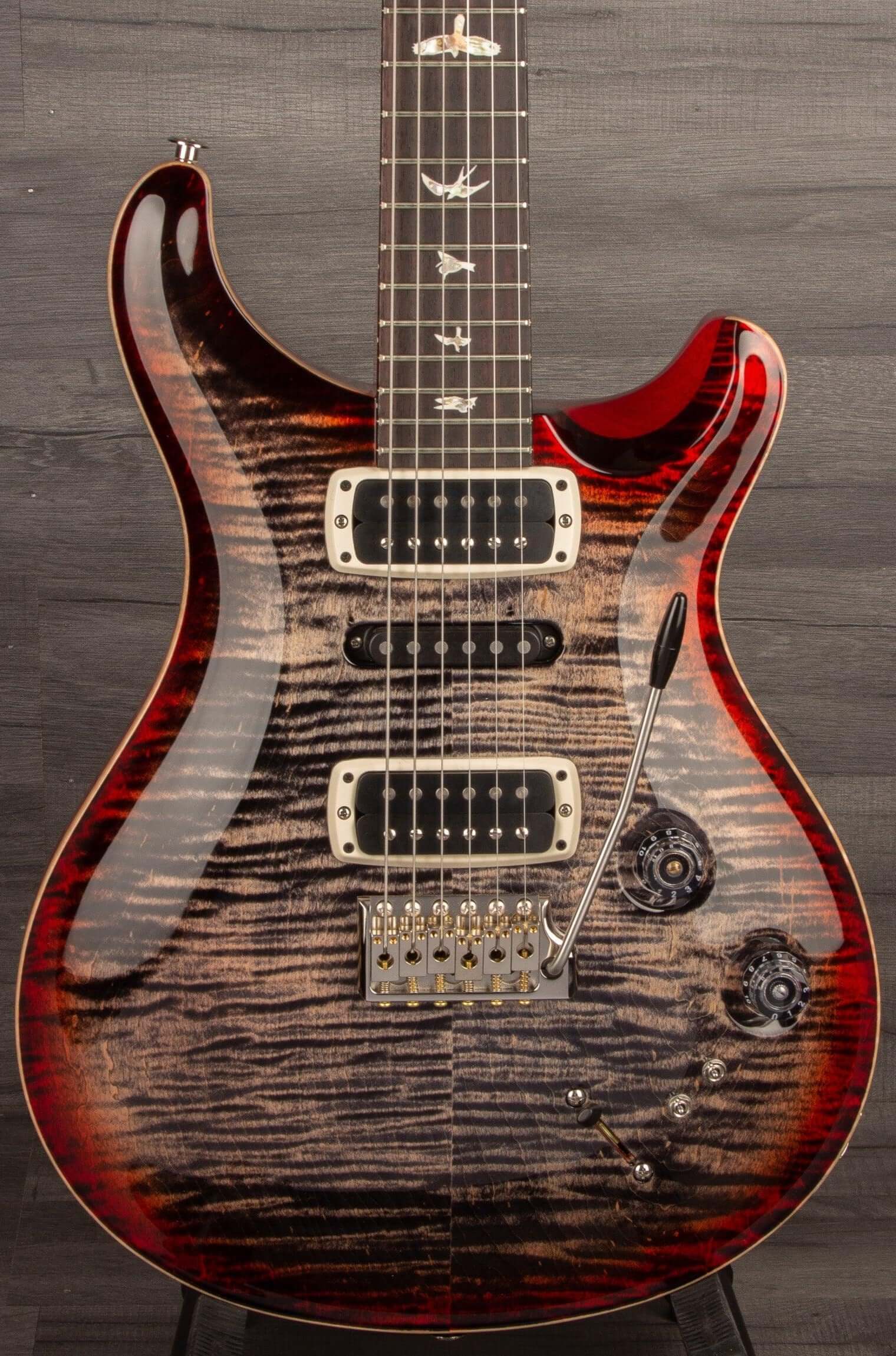 PRS Modern Eagle V - Charcoal Cherry Burst - MusicStreet