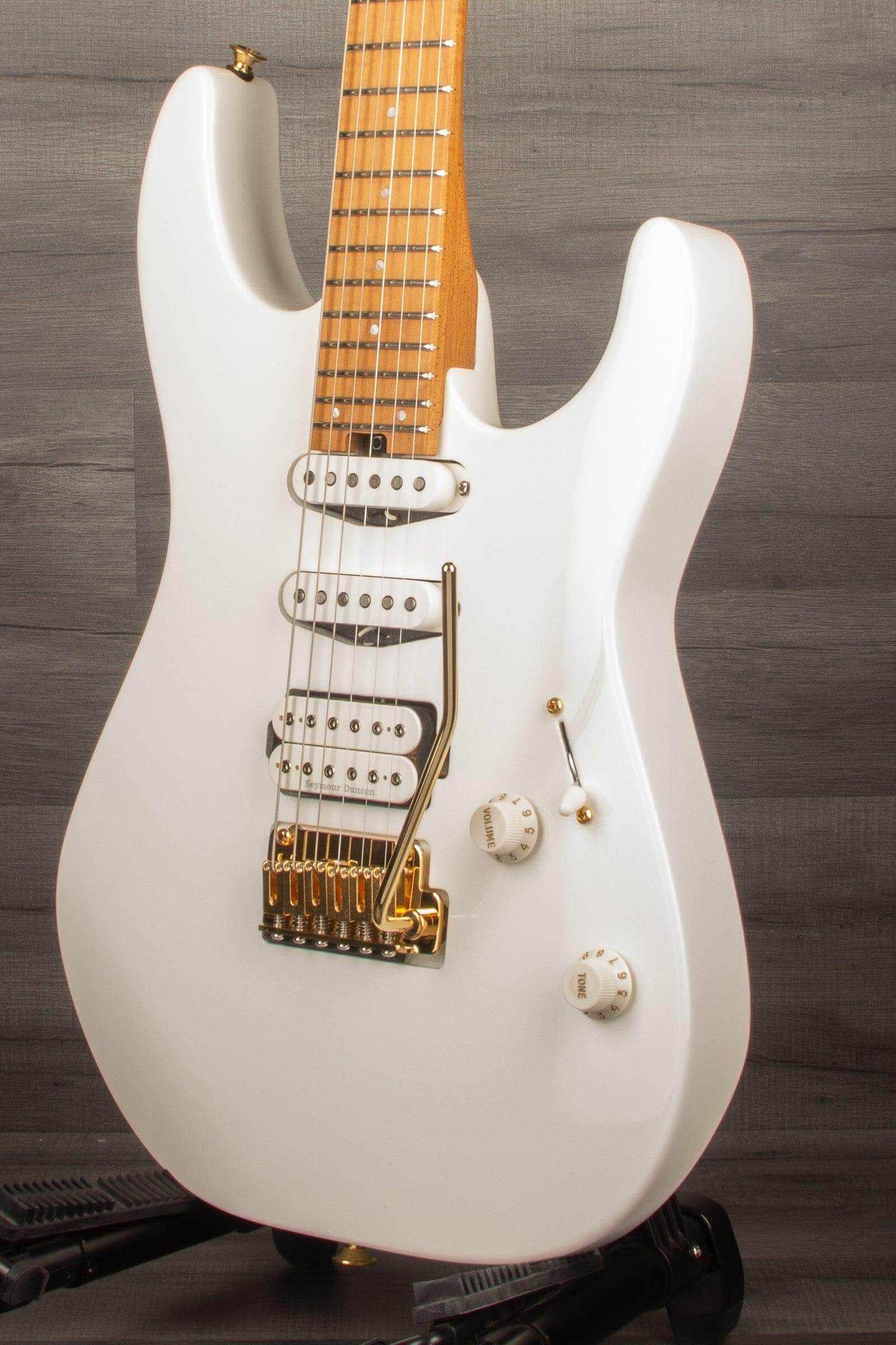 Charvel - Pro-Mod DK24 HSS 2PT CM, Caramelized Maple Fingerboard, Snow White