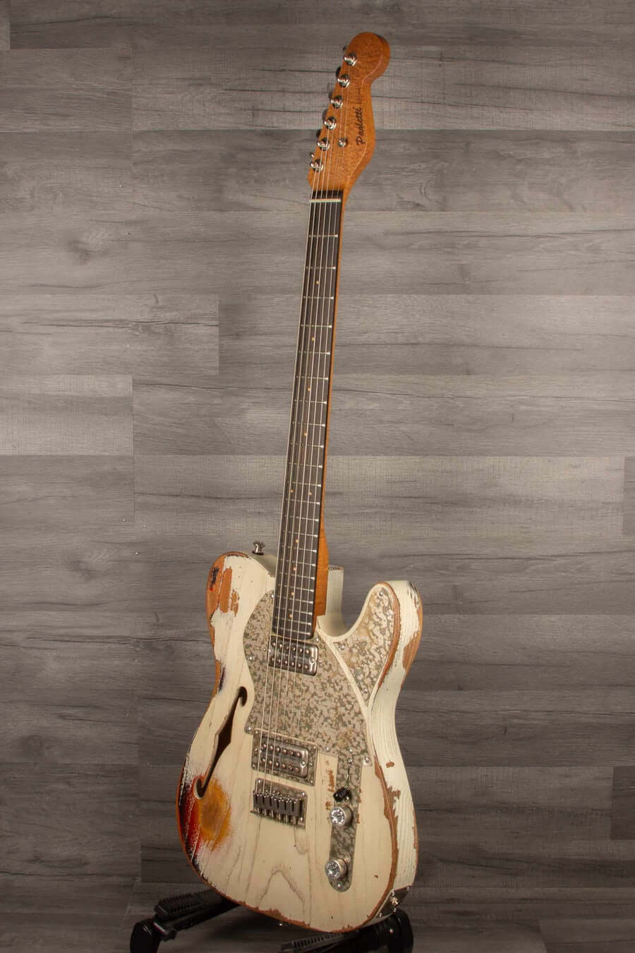 Paoletti Lounge Series Nancy Electric Guitar, Heavy Relic White over Sunburst s#202823