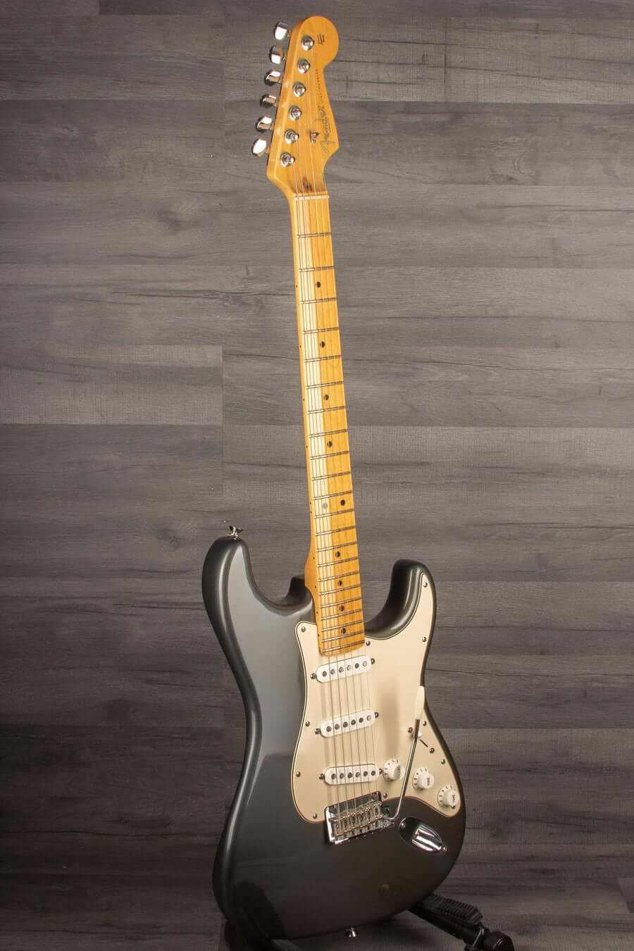 USED - Fender 2009 American Standard Stratocaster - Pewter