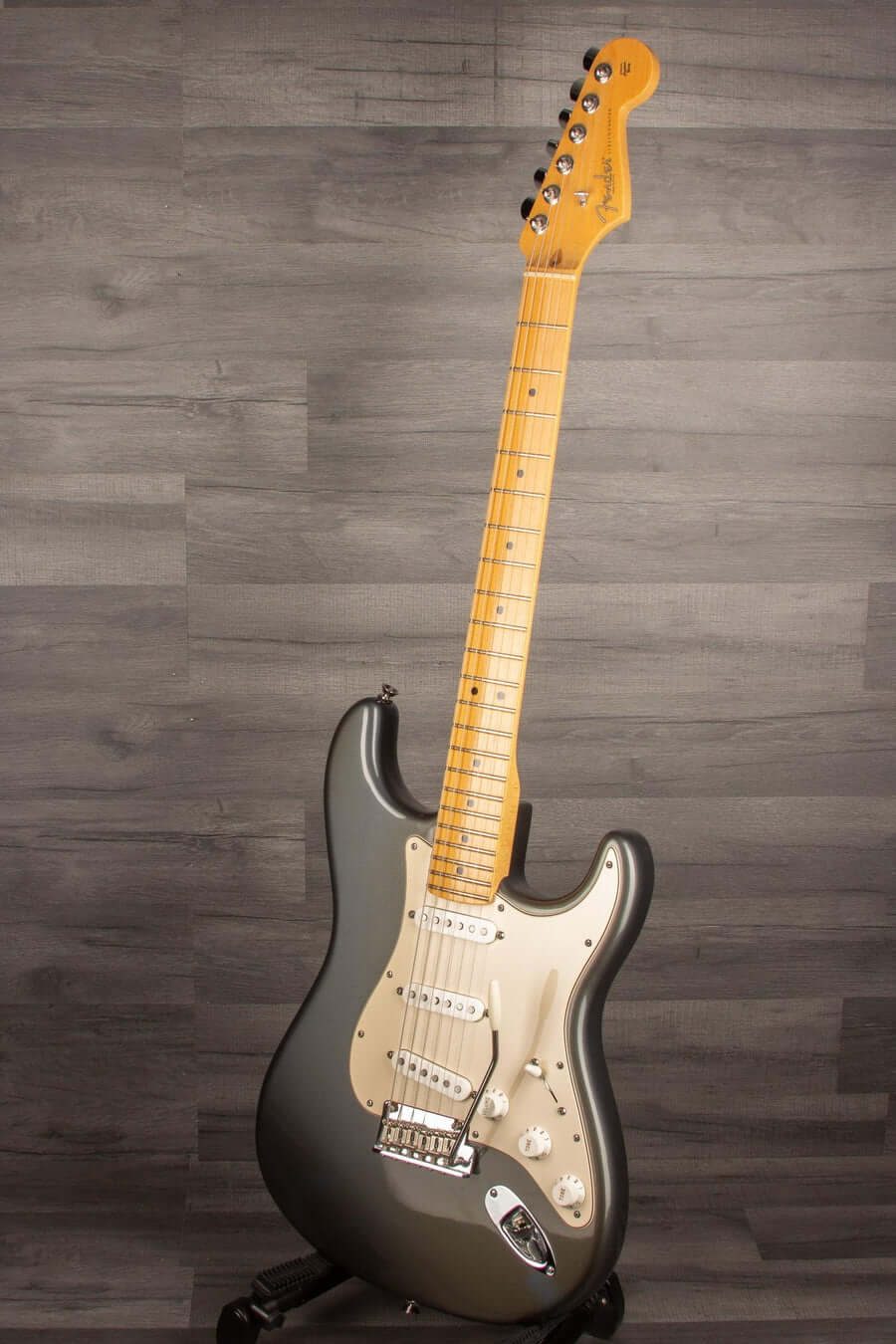 USED - Fender 2009 American Standard Stratocaster - Pewter