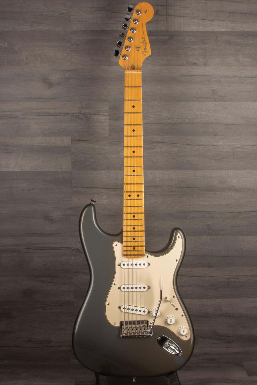 USED - Fender 2009 American Standard Stratocaster - Pewter