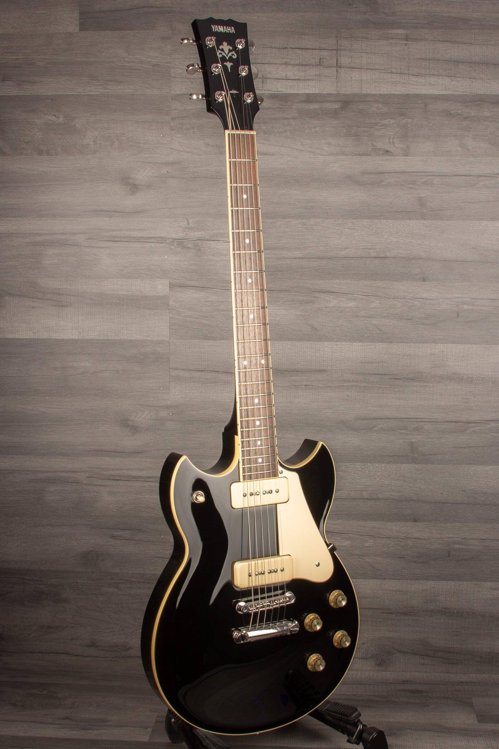 Yamaha SG1802 Black - Premium Electric Guitar