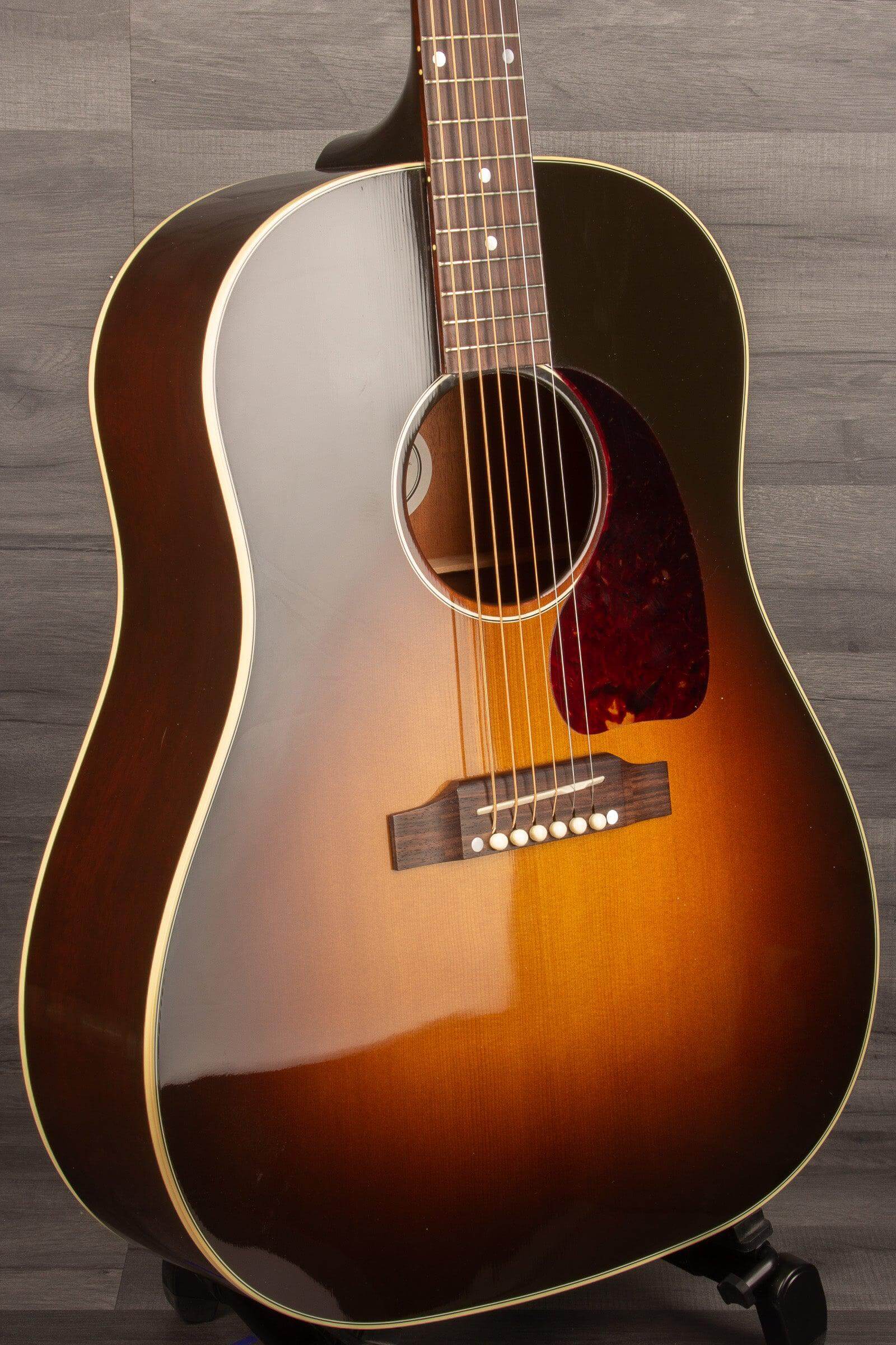 USED - Gibson J45 2012 Sunburst