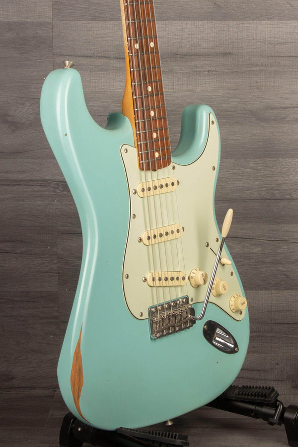 USED - Fender Limited edition Road Worn '60s Stratocaster Daphne Blue - MusicStreet