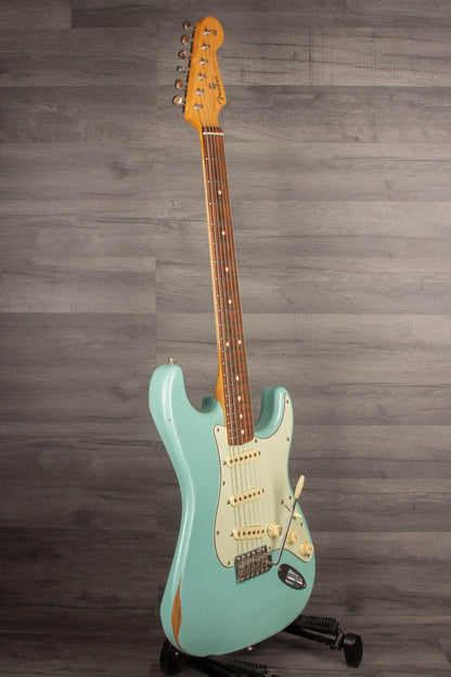 USED - Fender Limited edition Road Worn '60s Stratocaster Daphne Blue
