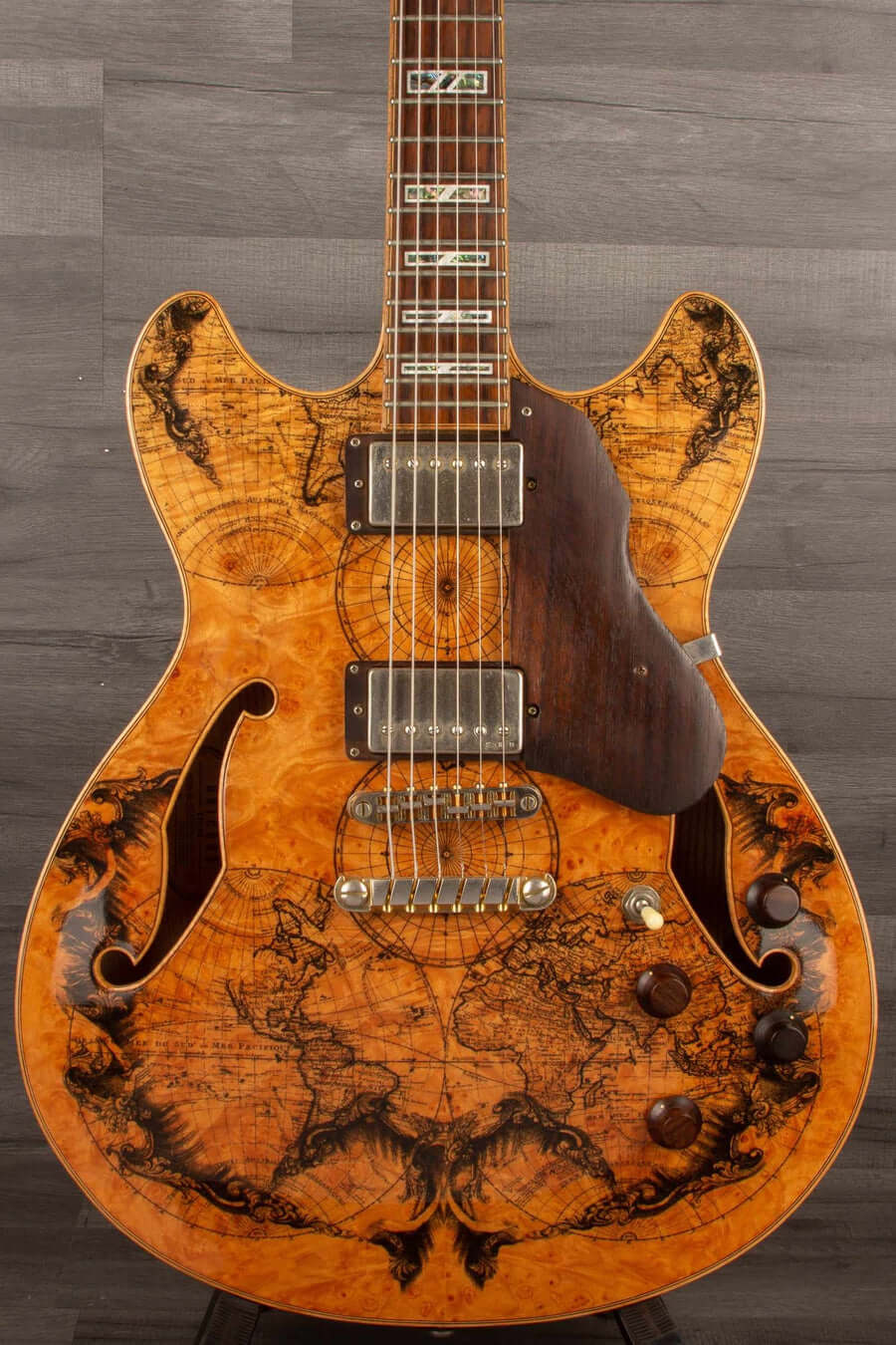 Ibanez A103BM Exotic Explorer Map Design, Limited edition including hard case