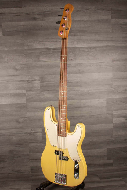 USED - Fender Mike Dirnt Artist Series Signature Precision Bass Guitar - Blonde - 2004