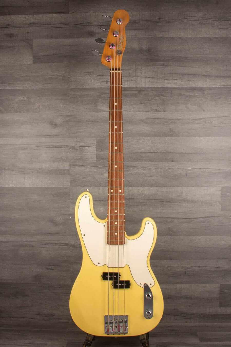 USED - Fender Mike Dirnt Artist Series Signature Precision Bass Guitar - Blonde - 2004