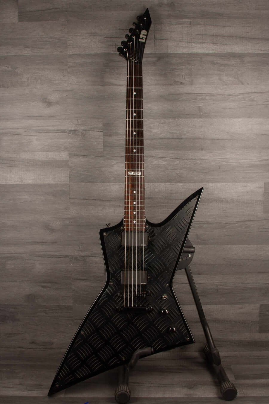 USED - ESP LTD EX400BD inc hard case