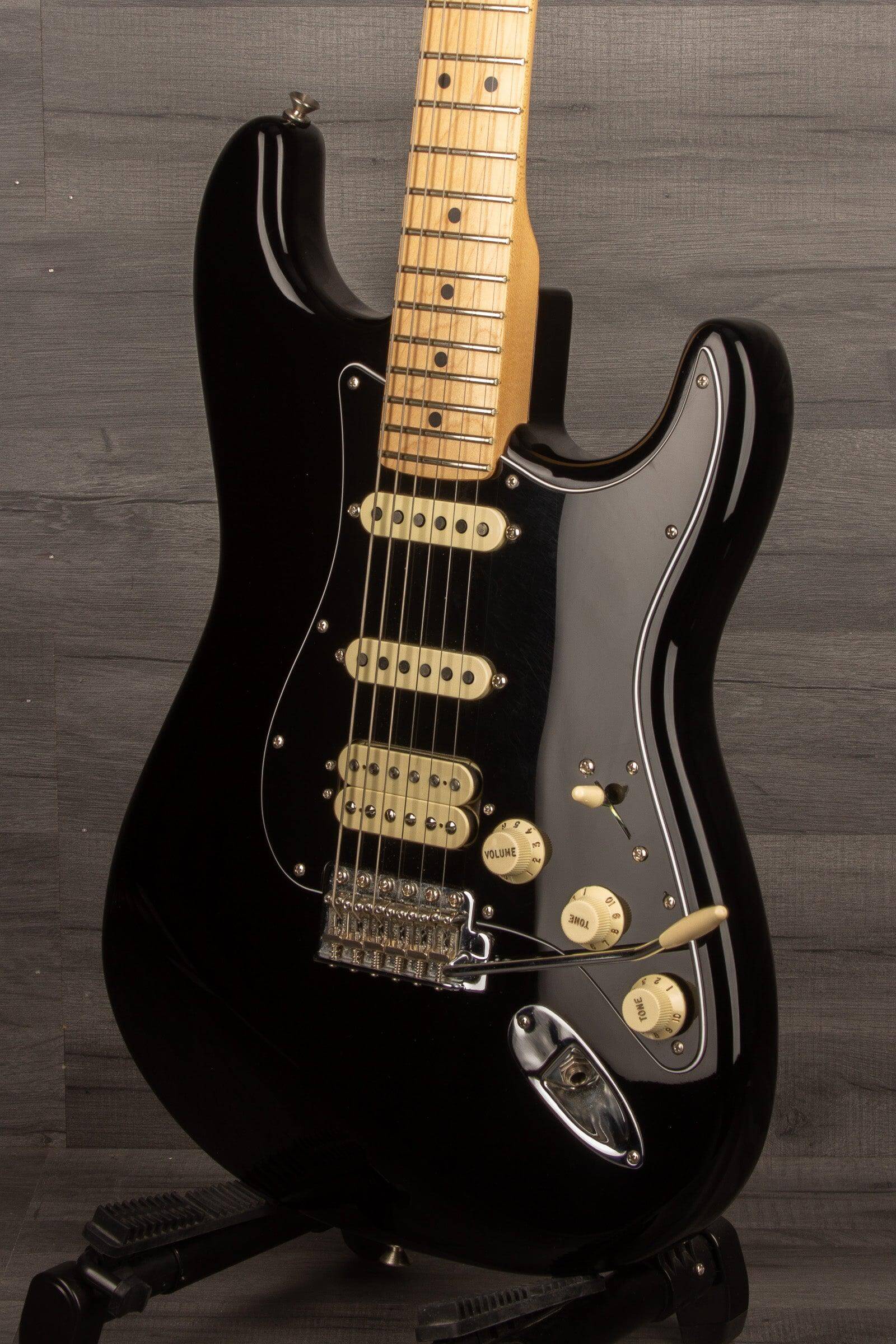 USED 2019 Fender American Performer HSS Stratocaster - Black MN - MusicStreet