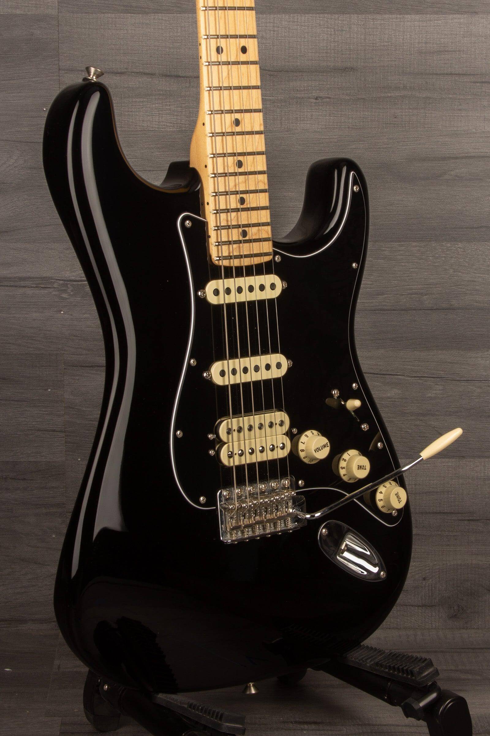 USED 2019 Fender American Performer HSS Stratocaster - Black MN - MusicStreet