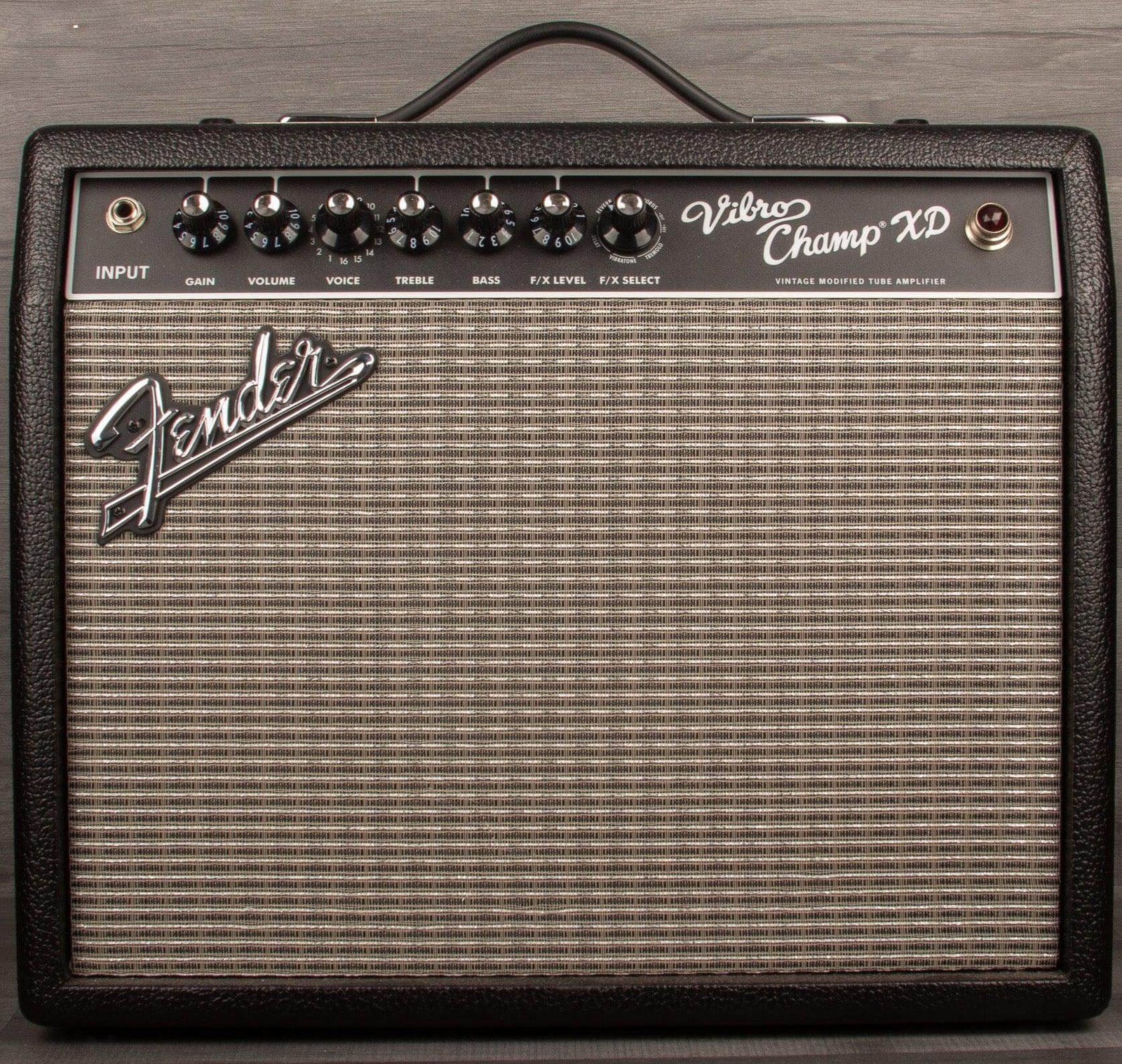 USED - Fender Vibro Champ XD