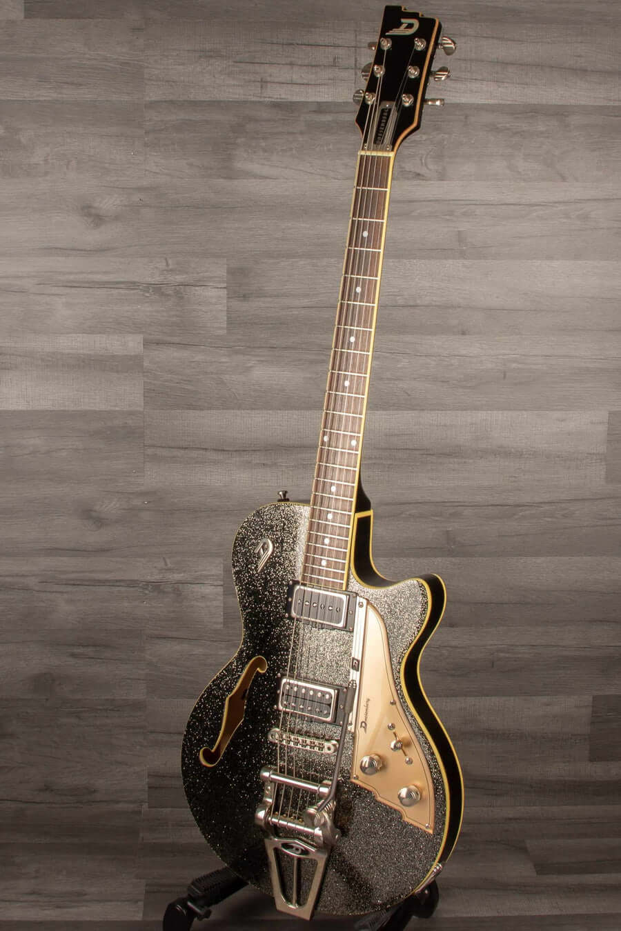 USED - Duesenberg Starplayer Tv In Black Sparkle With Hard Case