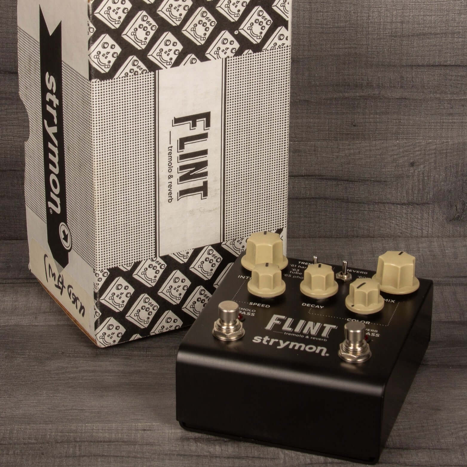 USED - Strymon Flint Tremolo & Reverb Effects Pedal