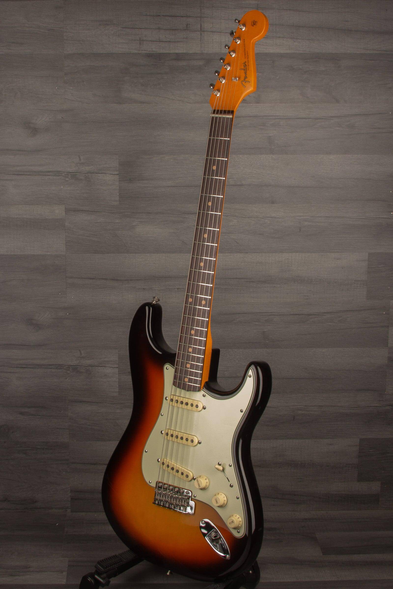 USED - Fender American Vintage II 1961 Stratocaster - 3-Colour Sunburst - MusicStreet