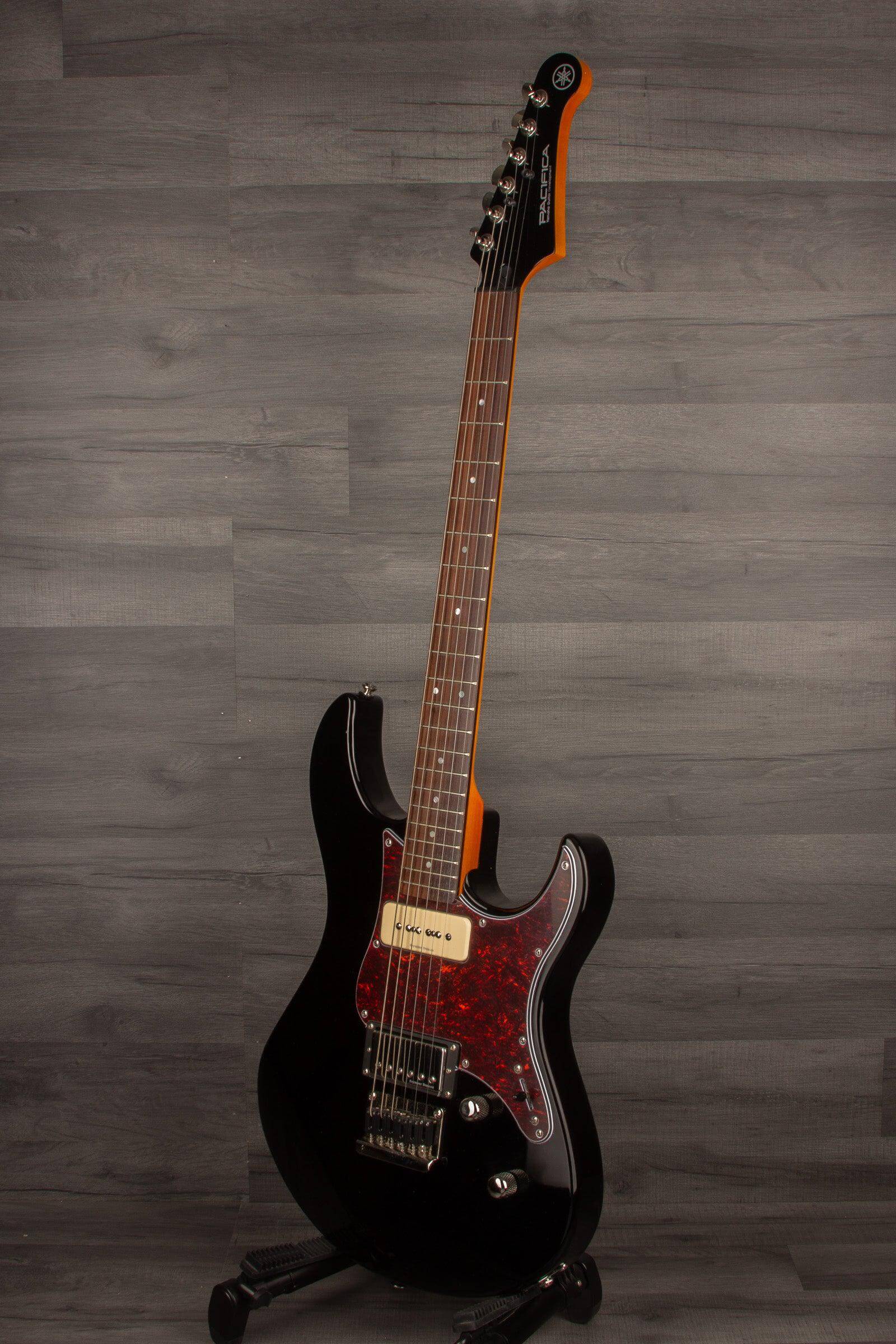 B Stock - YAMAHA PACIFICA 611HFM-TE ELECTRIC GUITAR - BLACK