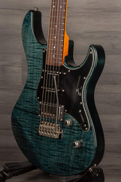 B Stock - YAMAHA PACIFICA 612VIIFM ELECTRIC GUITAR