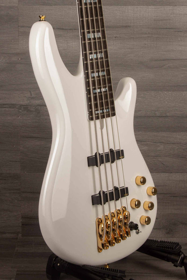 Yamaha BBNE2 White (Nathan East Signature Bass) - MusicStreet