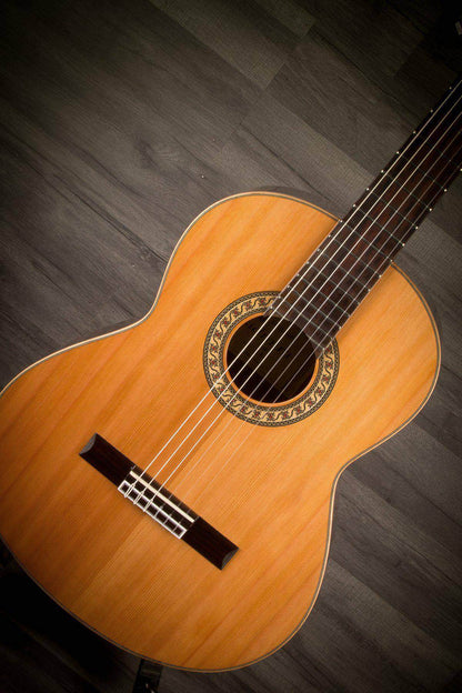 Admira A8 Classical Guitar