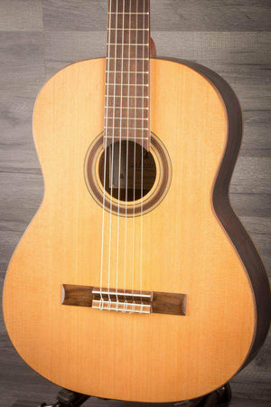 Admira Concerto Classical Guitar - Set Up by MusicStreet