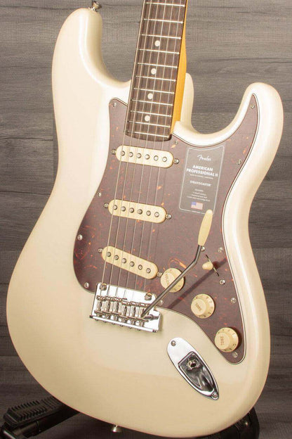 USED - Fender American Professional II Stratocaster Olympic White Rosewood