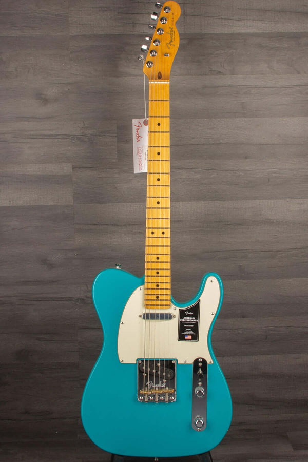 Fender American Professional II Telecaster - Miami Blue, maple neck - MusicStreet