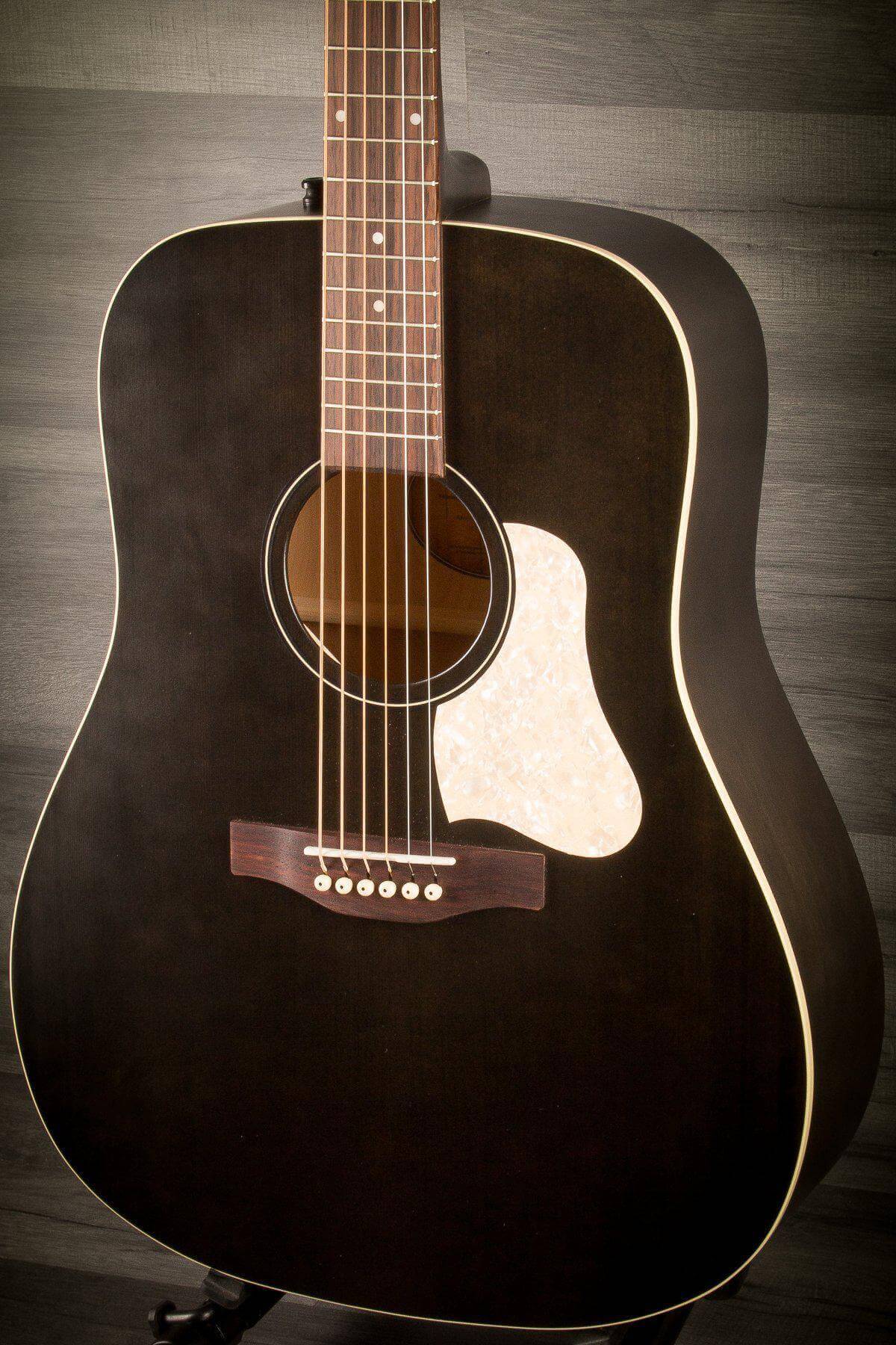 Art & Lutherie Americana Acoustic - Faded Black - Acoustic Guitar
