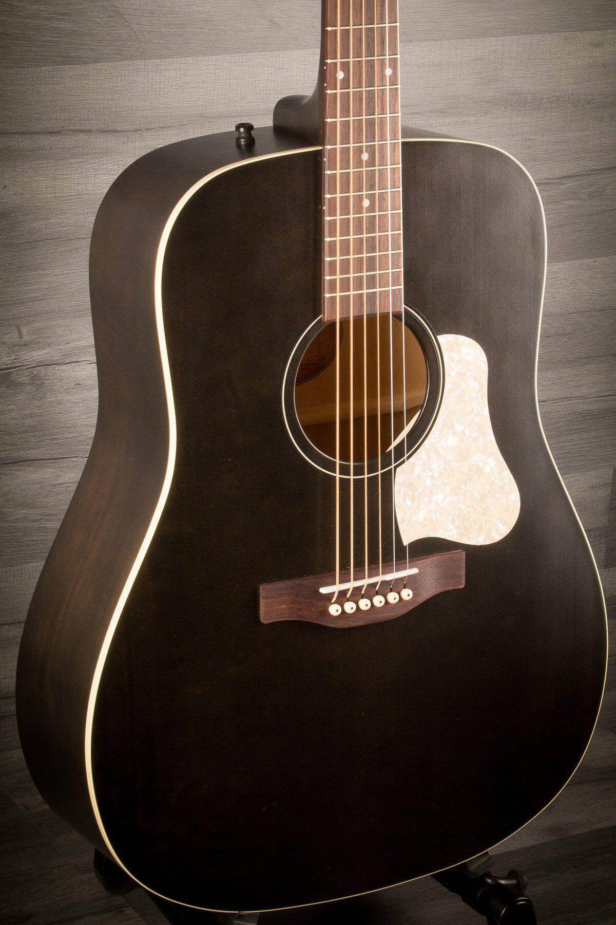 Art & Lutherie Americana Acoustic - Faded Black - Acoustic Guitar