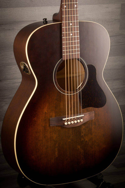 Art & Lutherie Legacy Bourbon Burst Q1T - Acoustic Guitar
