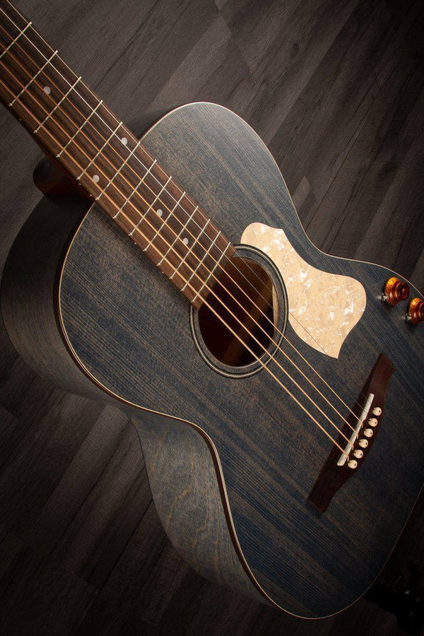 Art & Lutherie Acoustic Guitar Art & Lutherie Roadhouse, Denim Blue Q-Discrete
