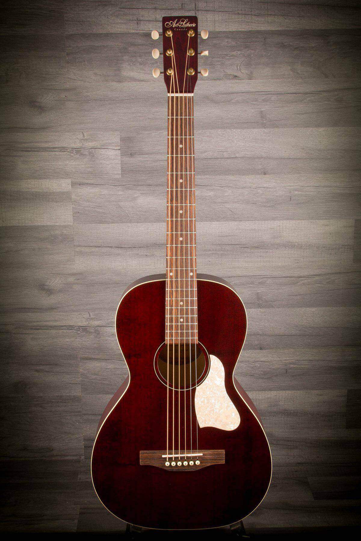 Art & Lutherie Roadhouse Tennessee Red