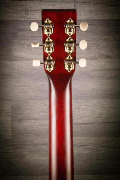 Art & Lutherie Roadhouse Tennessee Red