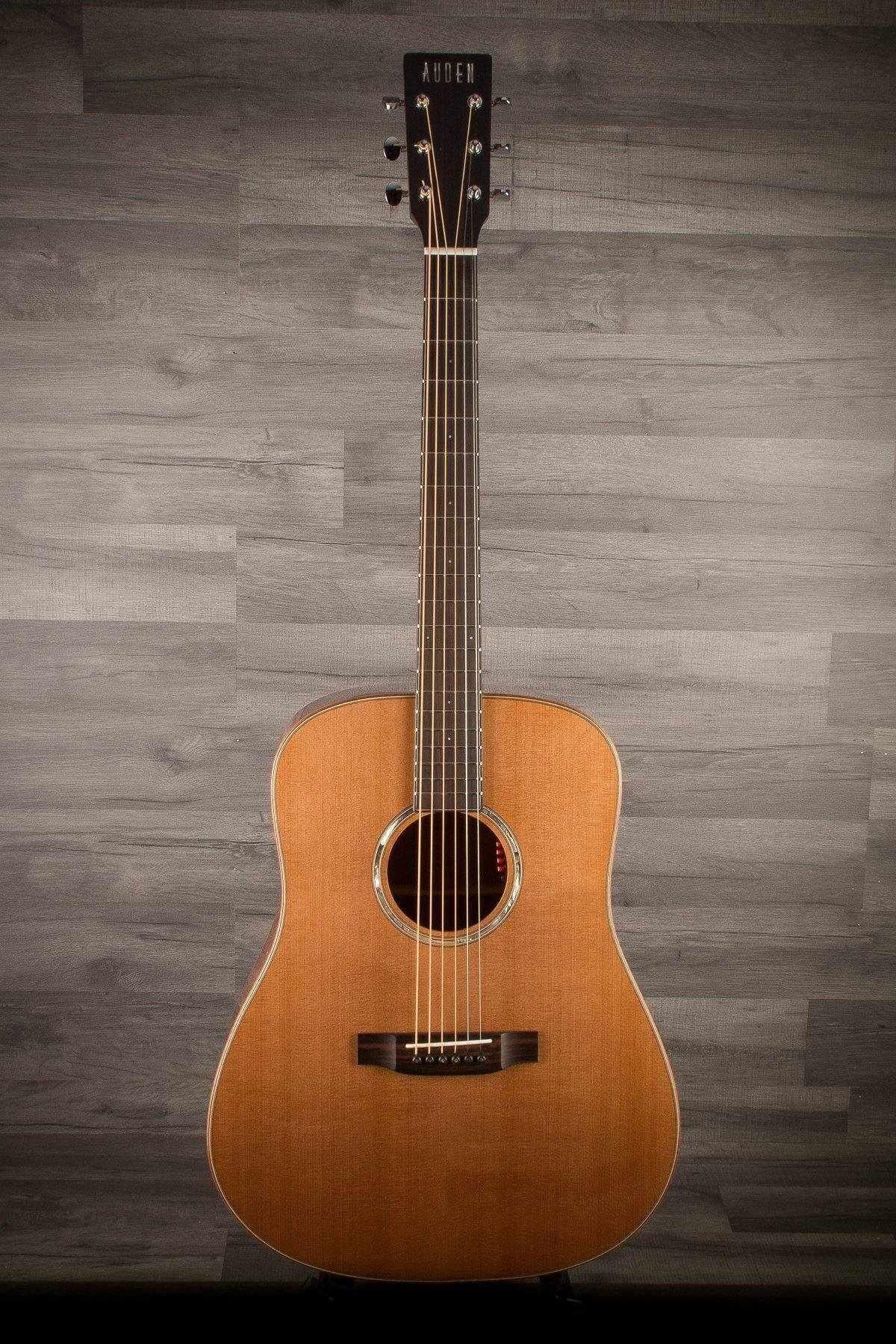 Auden Artist Mahogany Colton Cedar Full Body