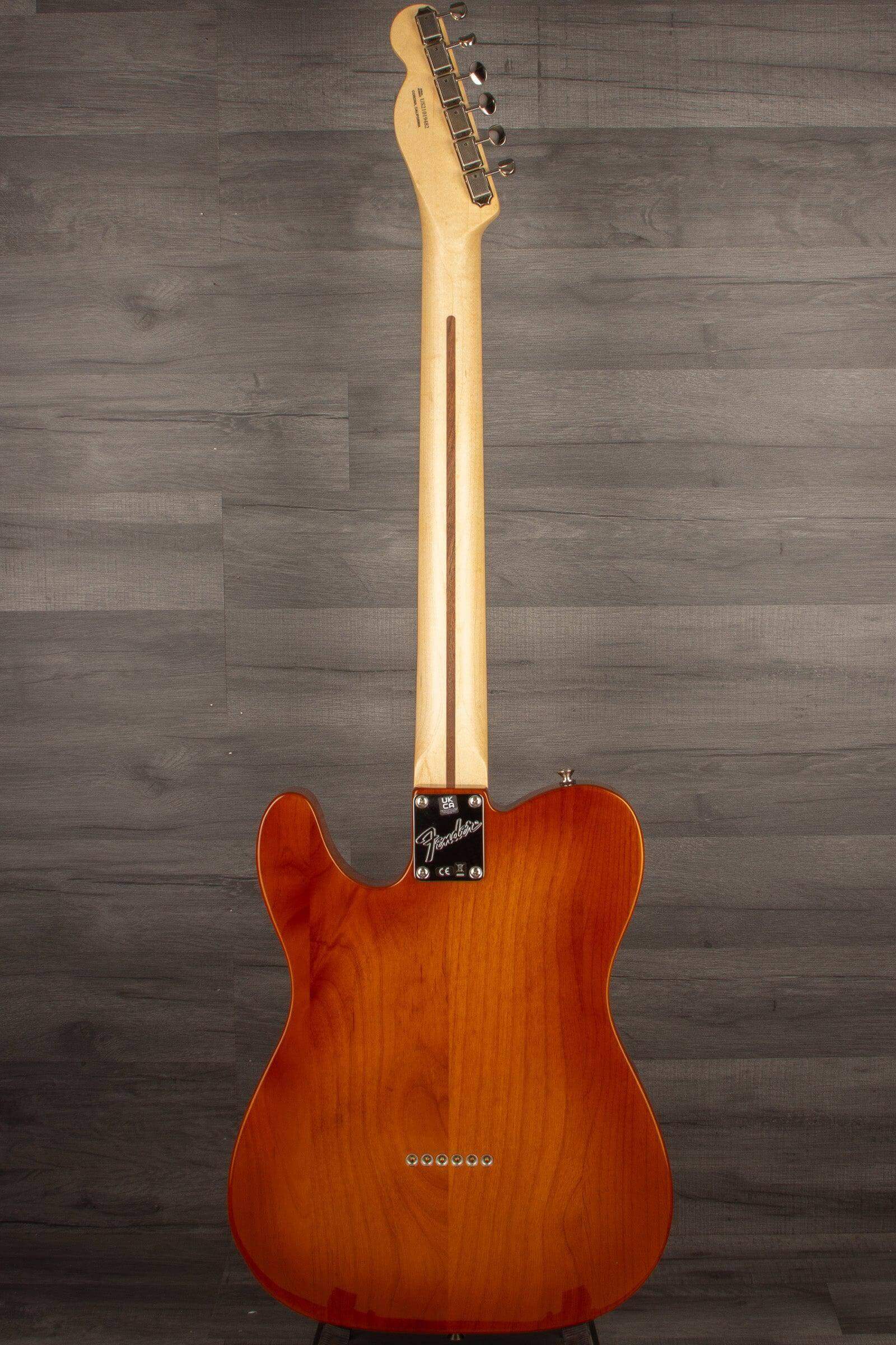 B-Stock Fender American Performer Series Tele Electric Guitar - Honey burst