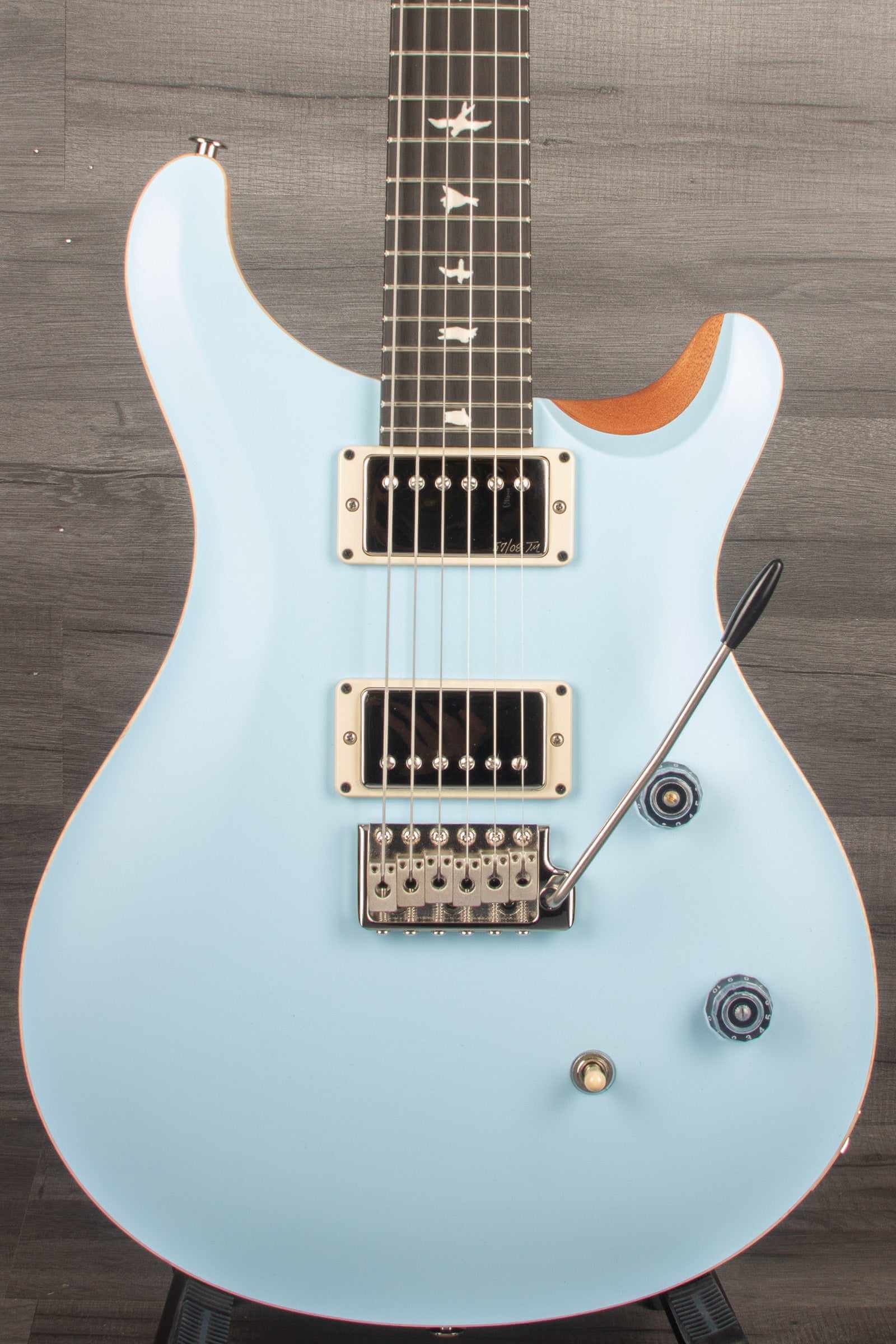 PRS CE24 Powder Blue (satin) s#0361051 - MusicStreet