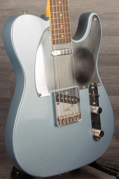 Fender Chrissie Hynde Telecaster®, Rosewood Fingerboard, Ice Blue Metallic