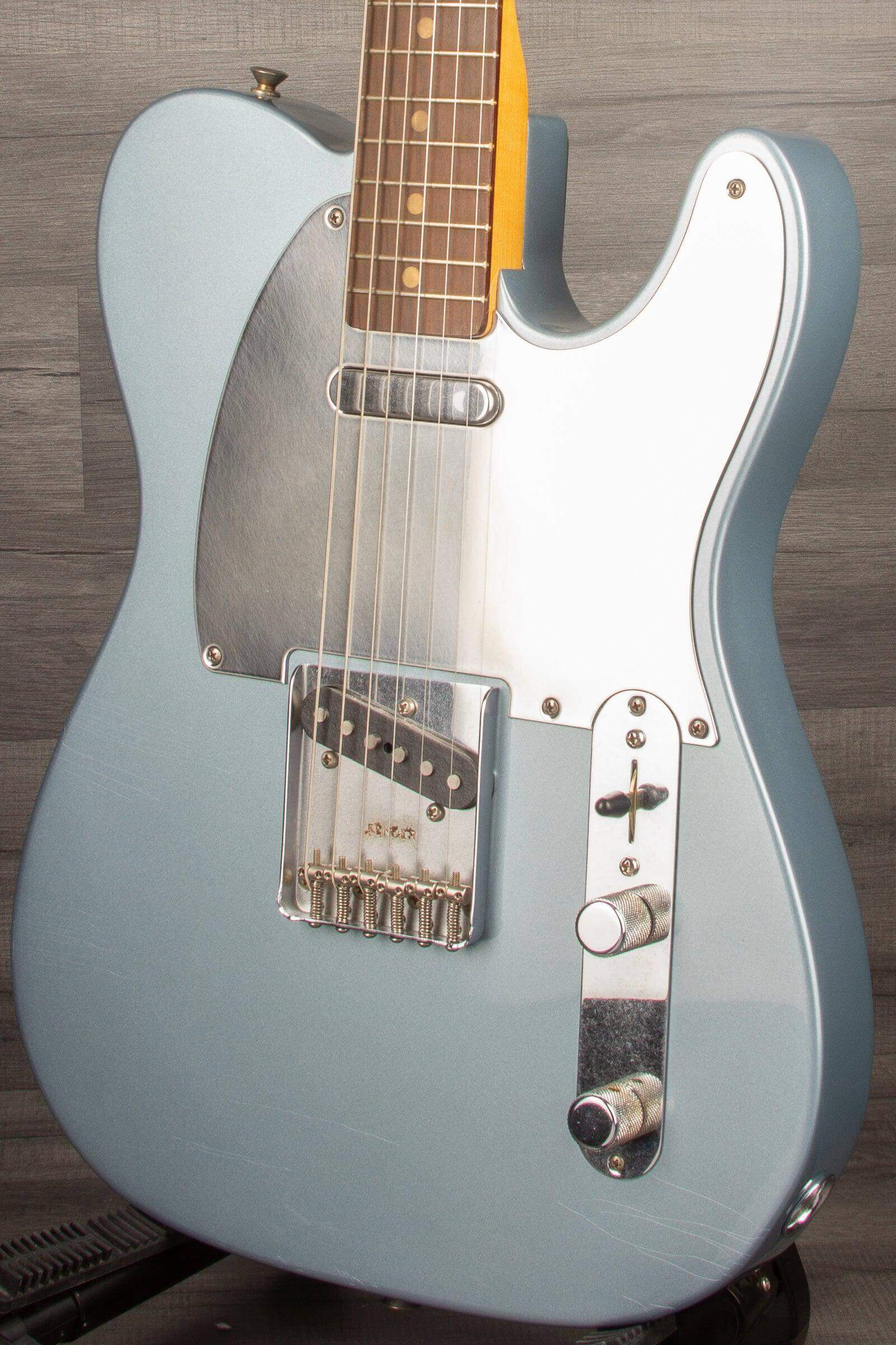 USED - Fender Chrissie Hynde Telecaster®, Rosewood Fingerboard, Ice Blue Metallic