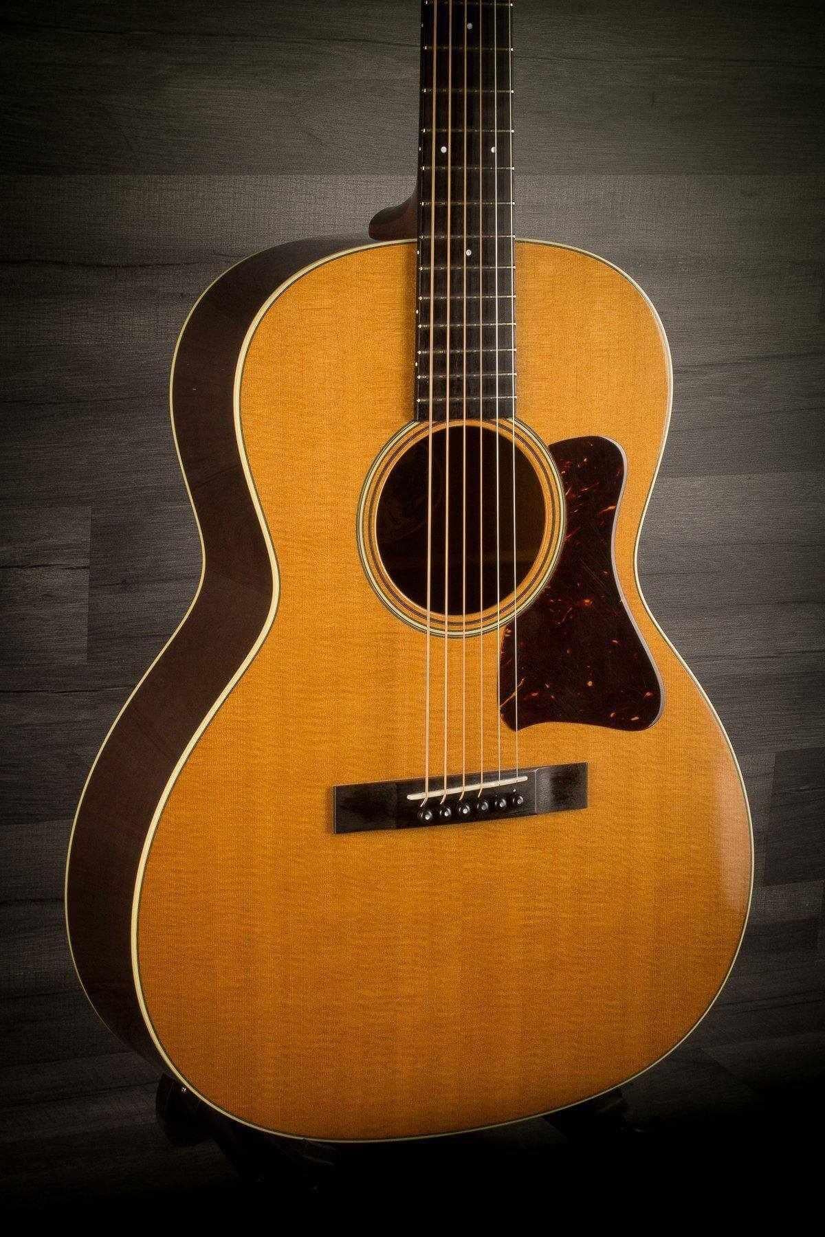 Collings C10, Acoustic Guitar