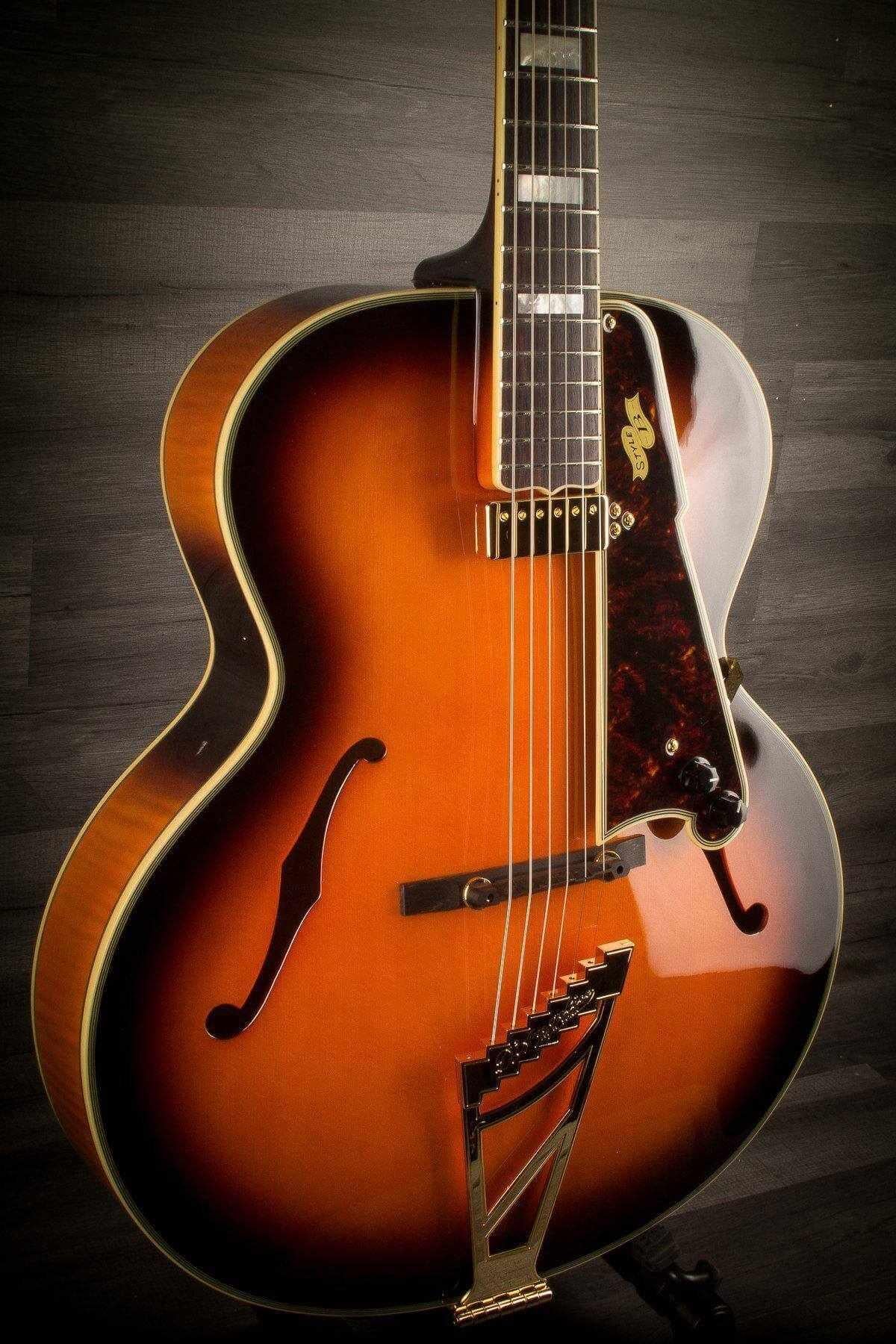 D'Angelico Excel Style B - Vintage Sunburst